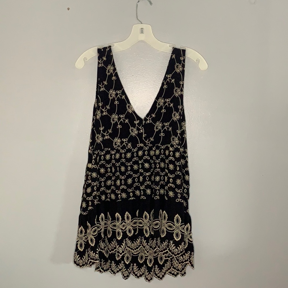 AE Tank Blouse with Embroidered Pattern